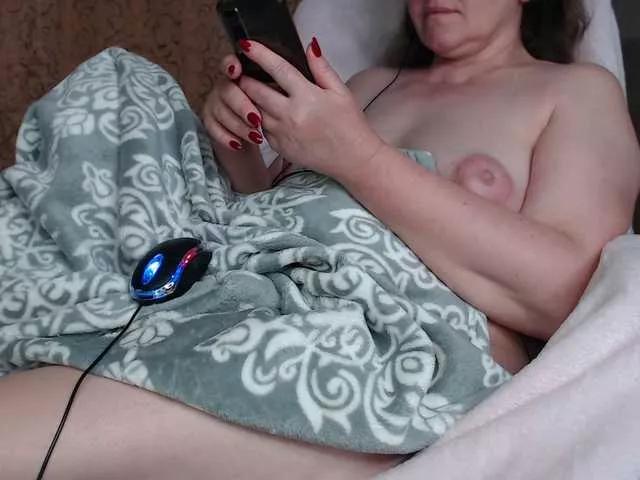 Freechat -Alyonushka- on BongaCams