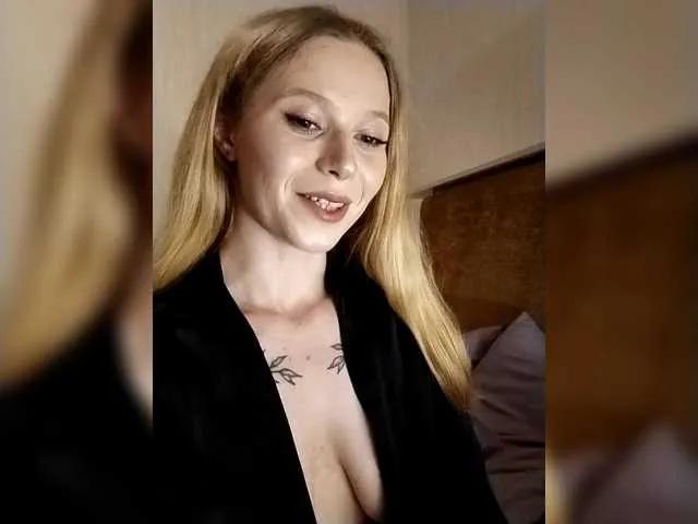 Offline 1biscuit1 on BongaCams