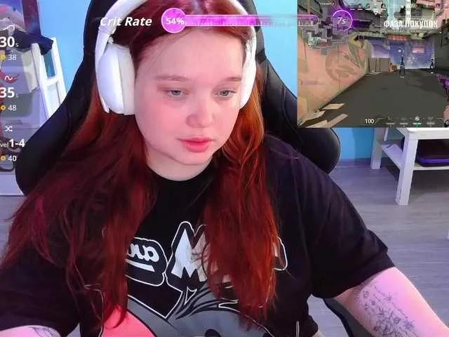 AlinaAdams on BongaCams