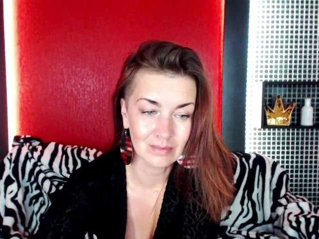 Offline AnaMills on BongaCams