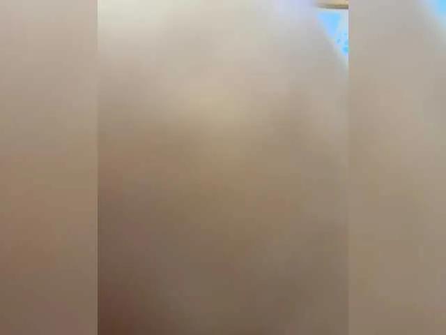 Offline AnthonyRasits on BongaCams