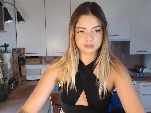 BuffyFire on BongaCams 