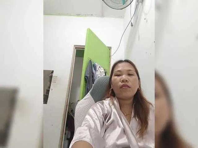 Bunnygreen on BongaCams