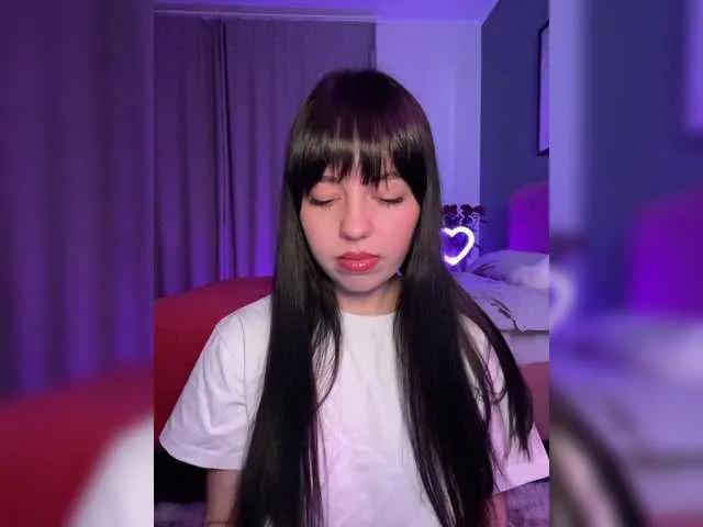 Watch Businkaa's smoking hot cam stream for enticing wildness Businkaa from BongaCams