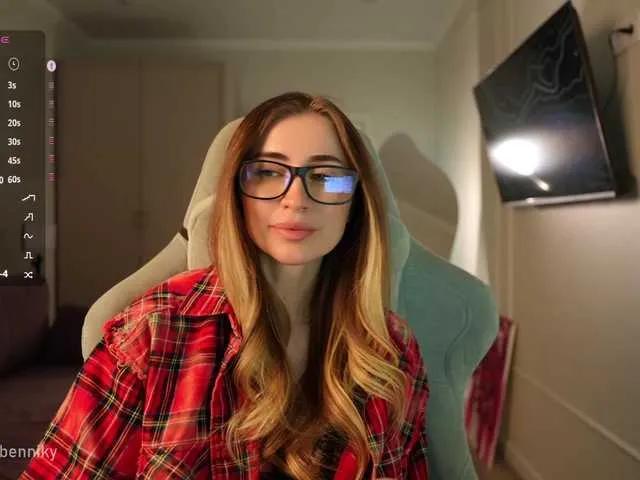 Freechat coconutkitty on BongaCams