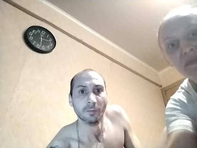 dahamiks45 on BongaCams