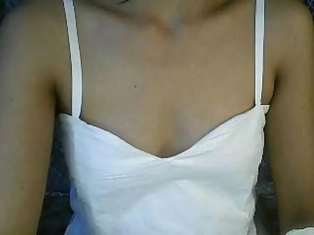 Offline Desire111 on BongaCams