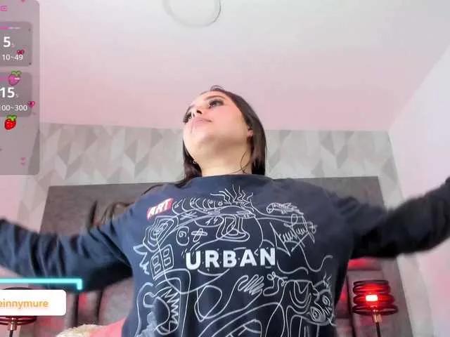 EinnyMure on BongaCams 