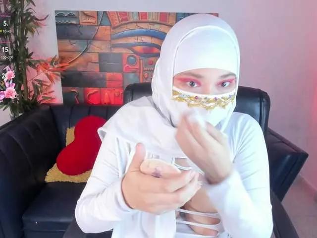 Offline Eva-abaad on BongaCams