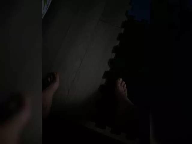 Offline Eva-adam1502 on BongaCams