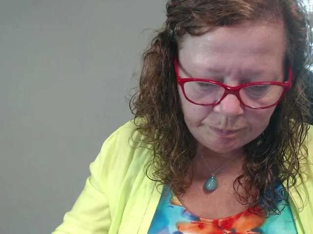 Offline flirty-adele on BongaCams