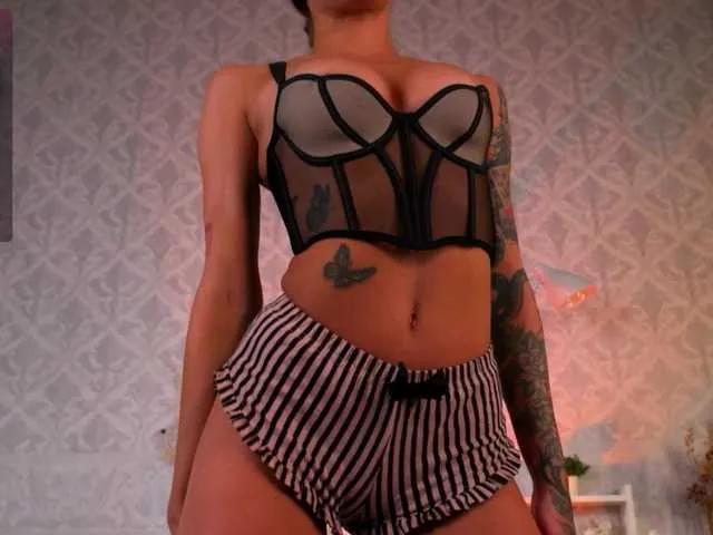 happywhores on BongaCams 