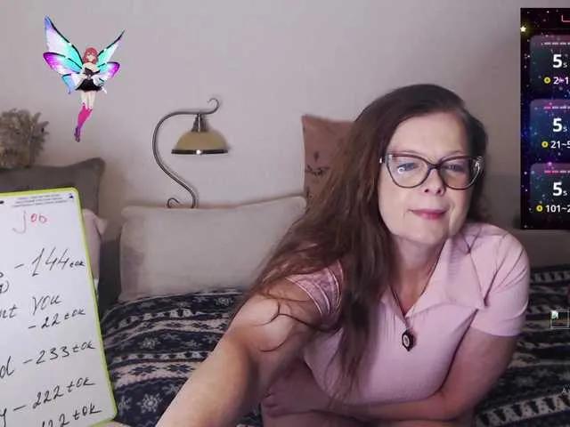 Freechat HelenBerg on BongaCams