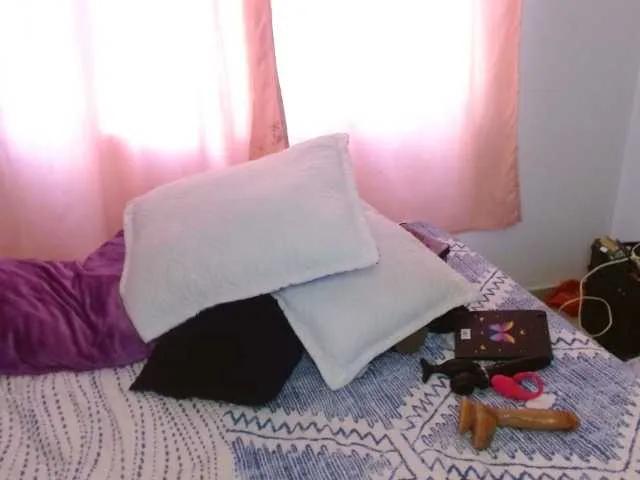 helenca1980 on BongaCams 