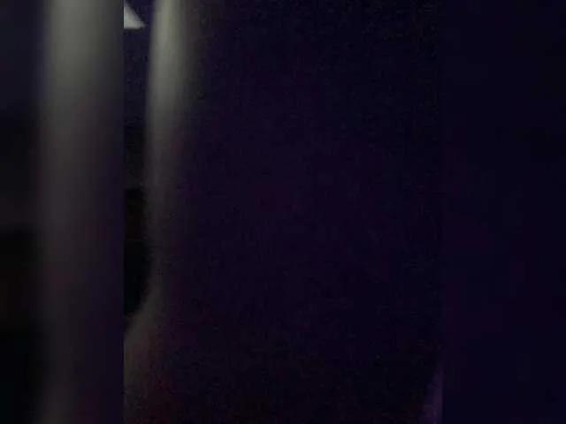 Offline HoneyKJ on BongaCams