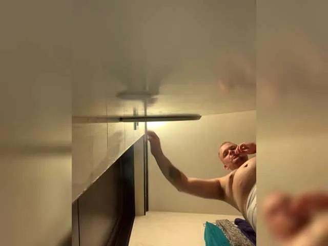 Offline HoneyKJ on BongaCams