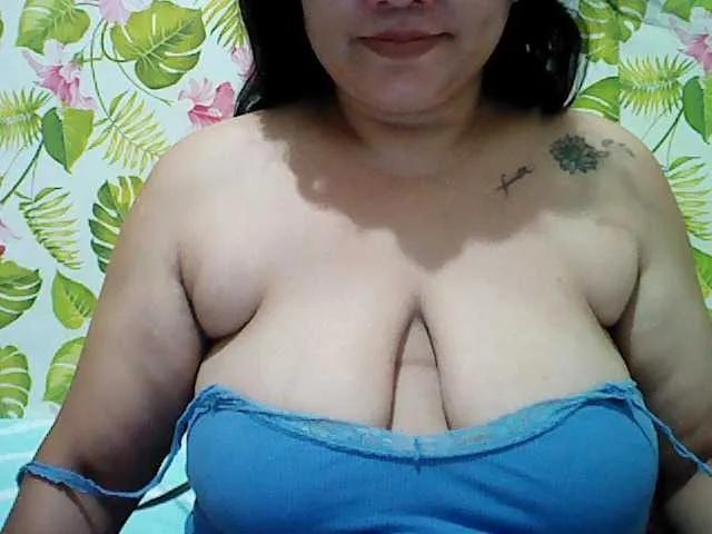 jackielyn24 on BongaCams