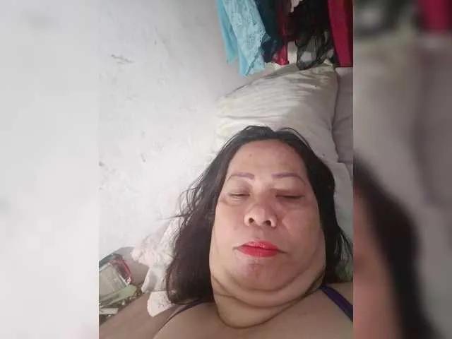 Offline jelyn87 on BongaCams