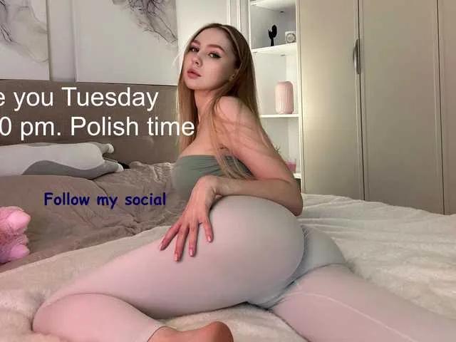 Offline Katyushaa on BongaCams