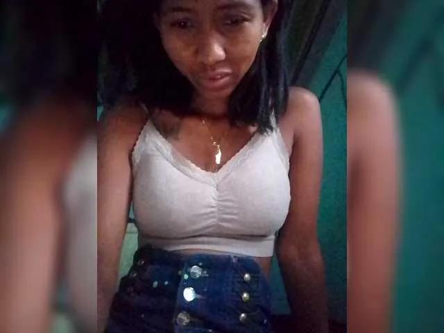 Offline Keirah on BongaCams