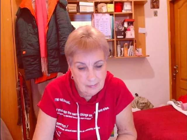 Offline Kira9476 on BongaCams