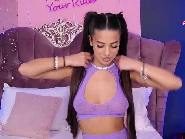 LaraKennt on BongaCams 