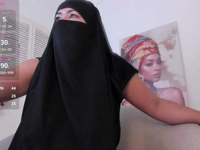 Layla-arabelle on BongaCams 