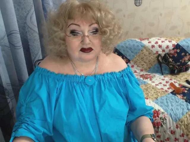 livingnextdoor on BongaCams