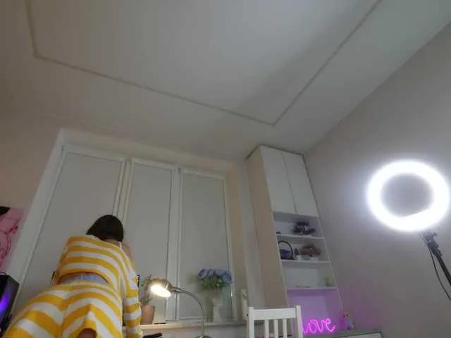 lovekissess on BongaCams