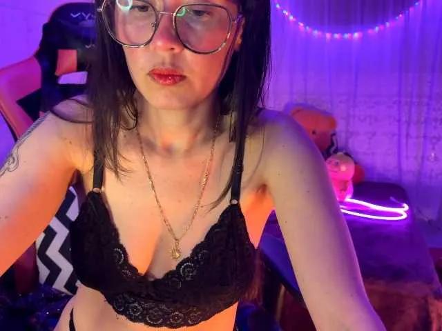 Offline Luahot66 on BongaCams