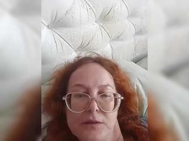 Offline Madam-oss on BongaCams