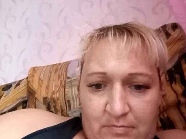 Hot Malyska34 will vitalize your whims in a steamy cumshow Malyska34 from BongaCams