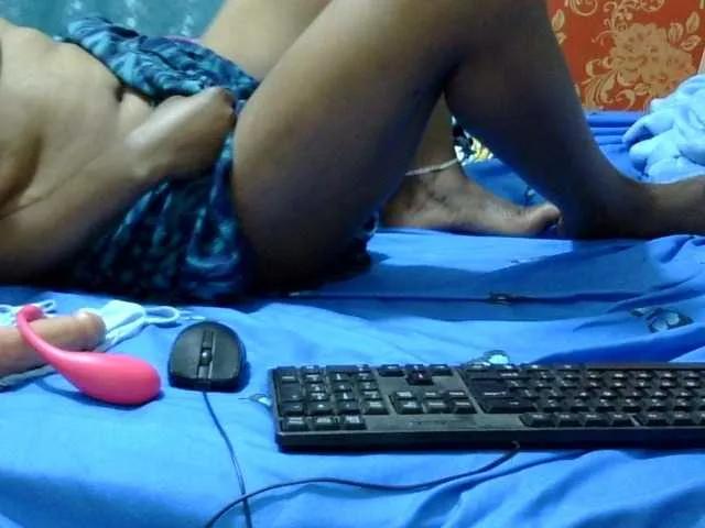 maya-pretty on BongaCams 