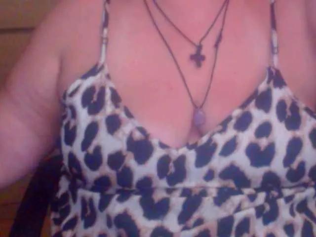 mayalove4u on BongaCams