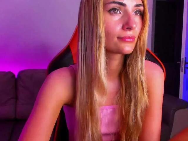 Offline meow on BongaCams