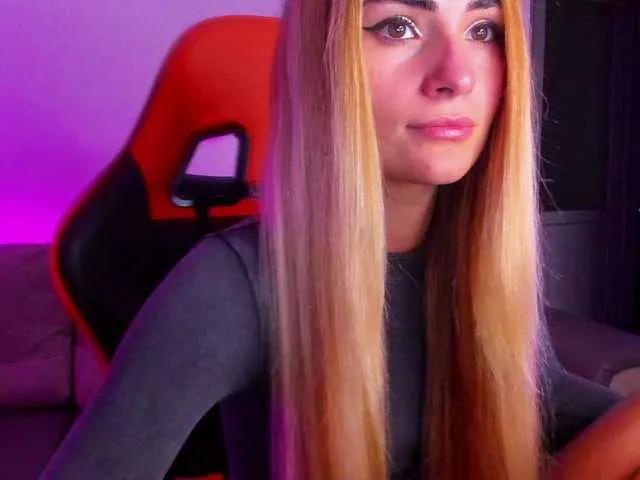 Offline meow on BongaCams