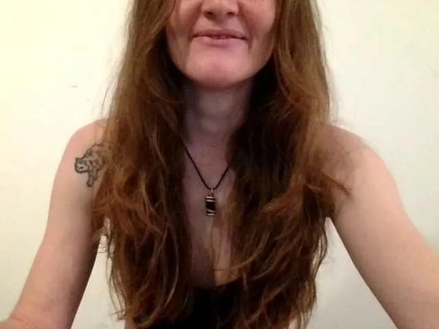 Offline MilfNadia on BongaCams