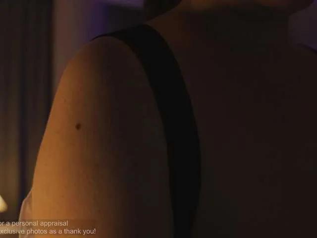 MissFreyaXXX on BongaCams 