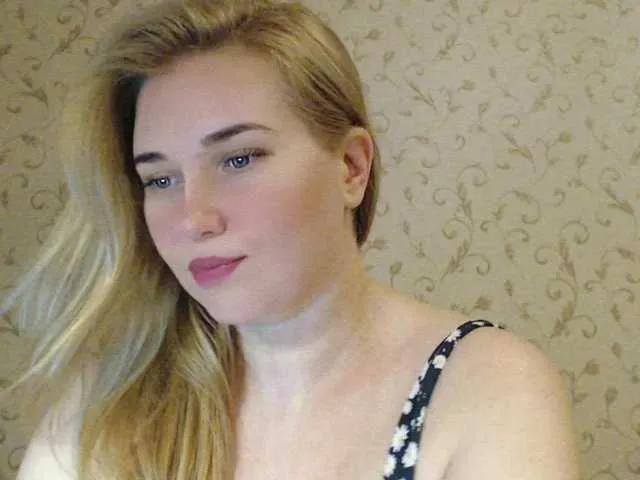 Offline MissLilyAbrams on BongaCams