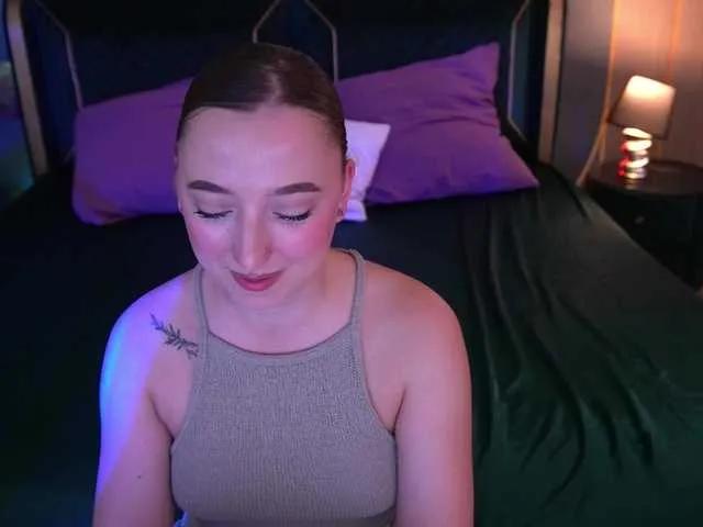 MiuMiow on BongaCams 