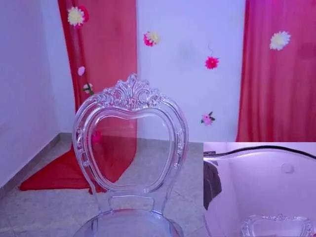 Offline PaolaMedusa on BongaCams