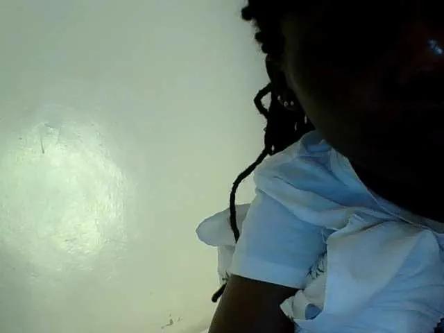 QueenJacky on BongaCams 