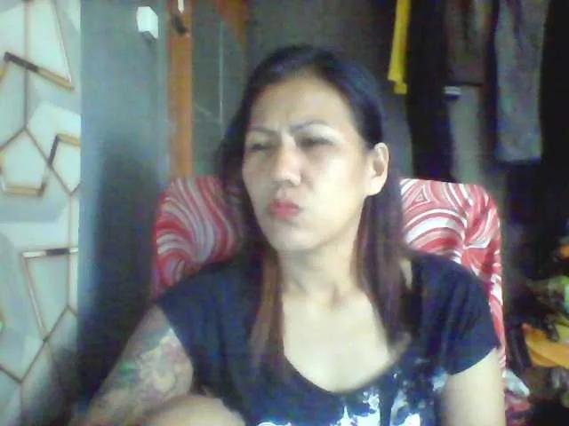 Rarra on BongaCams 