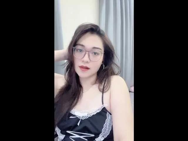 Offline Selena295 on BongaCams