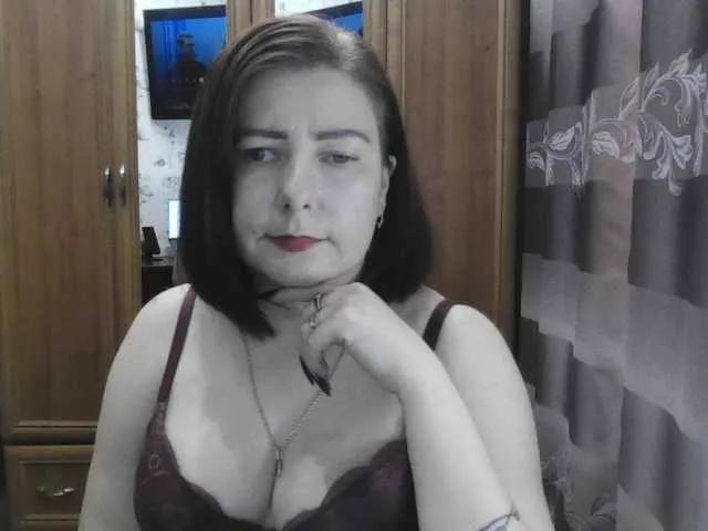 Offline SophieNightAh on BongaCams