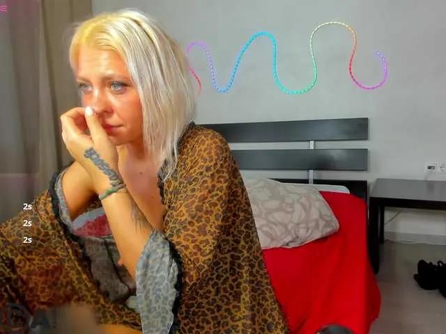Stasy-Traiin on BongaCams