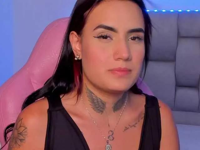 Offline Susan-sweet on BongaCams