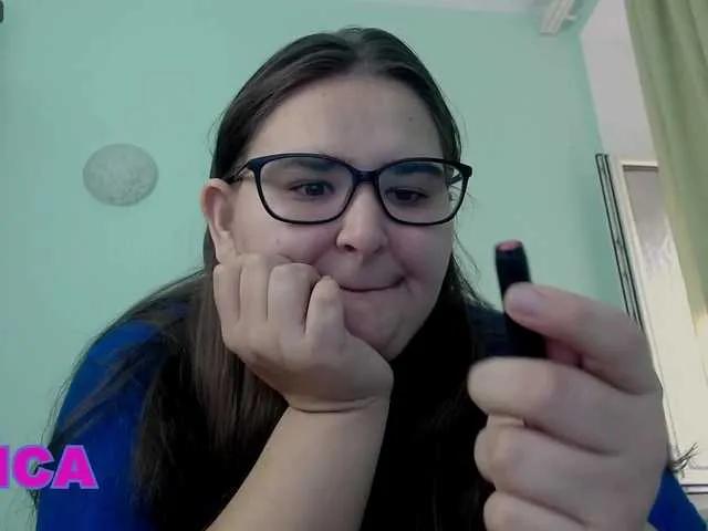 sweet-dream-foxx on BongaCams