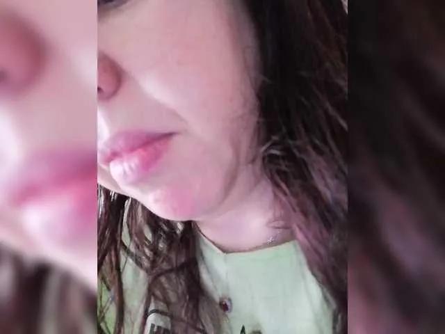 SweetDimond5 on BongaCams 