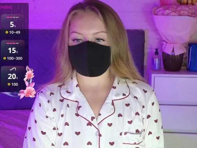 Offline Victoria- on BongaCams